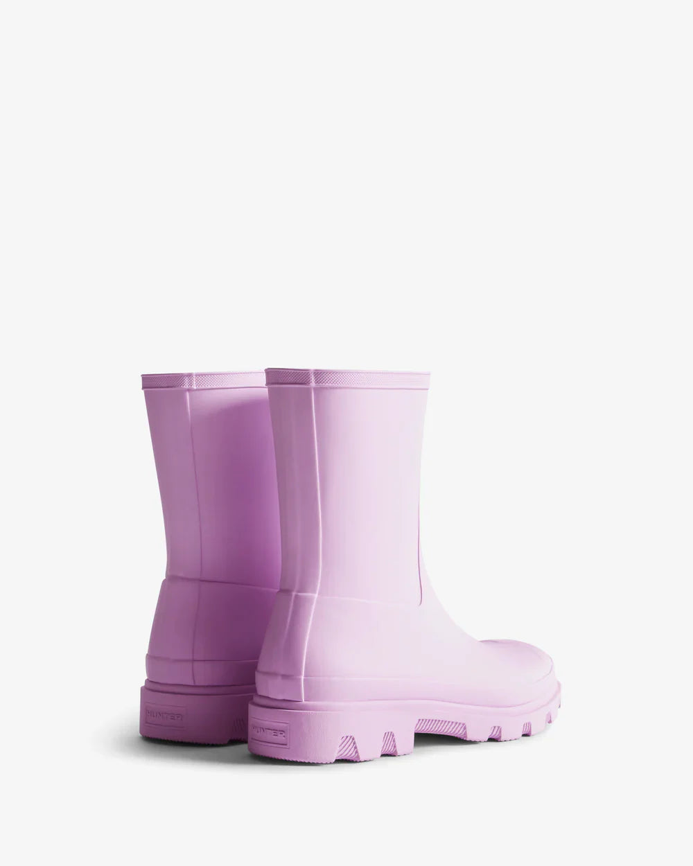 Hunter Women's lavender downpour short wellington boot